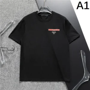 2026 定番のストリートスタイル PRADA プラダ 半袖Tシャツ 商品画像 1