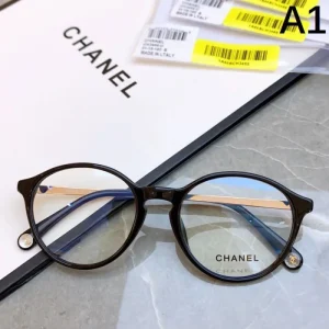 CHANEL シャネル 2026 透明サングラス 数量限定奇跡の入荷 商品画像 1