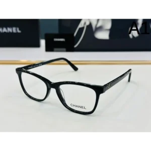 2024FW 透明サングラス CHANEL シャネル 個性的な印象に仕上がり 商品画像 1