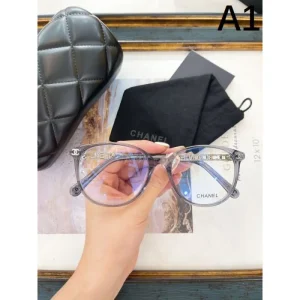2024FW 透明サングラス CHANEL シャネル カジュアルさが強すぎる 商品画像 1