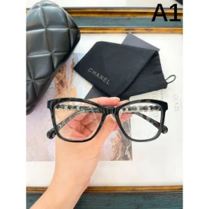 2024FW 透明サングラス CHANEL シャネル 最新の注目ファッション 商品画像 1
