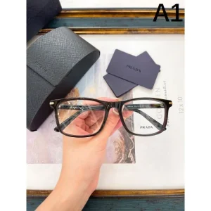 2024FW 透明サングラス PRADA プラダ 引き続き人気のアイテム 商品画像 1