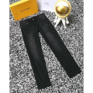 2026 リラックスした雰囲気に BALENCIAGA バレンシアガ ジーパン 商品画像 1
