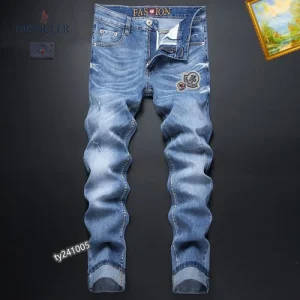 2026 夏に欠かせないアイテム MONCLER モンクレール ジーパン 商品画像 1