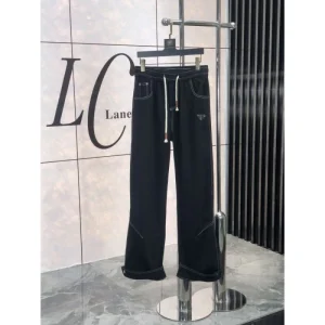 2024FW PRADA プラダ 最後の秋冬コレクション ジーパン 商品画像 1