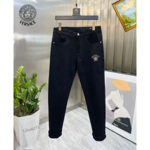 2026 新商品☆完売必至 VERSACE ヴェルサーチェ ジーパン 商品画像 1