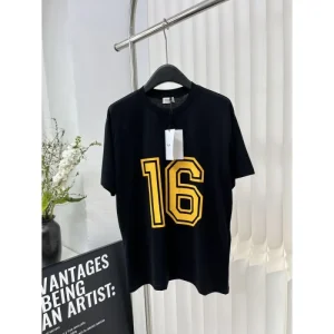 2026 半袖Tシャツ CELINE セリーヌ 絶大な支持を誇る春夏新作 商品画像 1