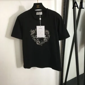 2026 半袖Tシャツ CHANEL シャネル 夏季新作に狙うファン殺到 商品画像 1