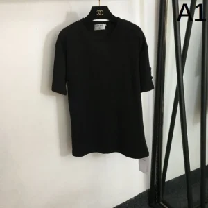 2026 半袖Tシャツ CHANEL シャネル 季節の変わり目に活躍する 商品画像 1