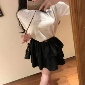 2026 半袖Tシャツ CHANEL シャネル スタイリッシュな雰囲気 商品画像 1