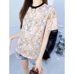 2026 半袖Tシャツ LOUIS VUITTON ルイヴィトン 人気モデル愛用 商品画像 1