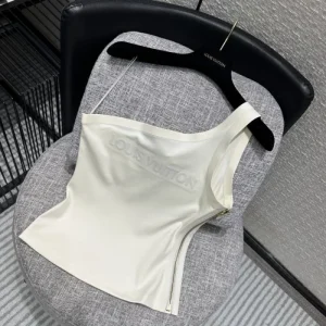 2026 チョッキ着 LOUIS VUITTON ルイヴィトン 夏に欲しい定番 商品画像 1