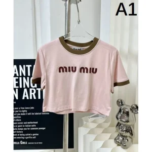 2026 半袖Tシャツ MIU MIU ミュウミュウ 斬新なスタイル 商品画像 1