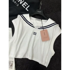 2026 半袖Tシャツ MIU MIU ミュウミュウ 個性を表現する 商品画像 1