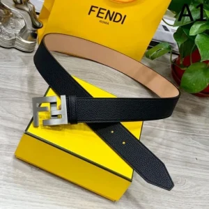 FENDI フェンデイ 春夏に必要なおすすめアイテム 2026 ベルト 商品画像 1