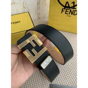 FENDI フェンデイ 春夏に使えるおすすめトップス 2026 ベルト 商品画像 1