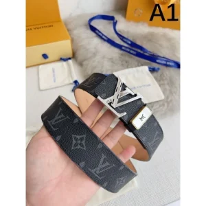 LOUIS VUITTON ルイヴィトン どちらも人気がある 2026 ベルト 商品画像 1