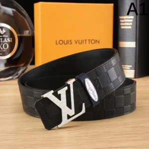 LOUIS VUITTON ルイヴィトン 高級感あるスタイル 2026 ベルト 商品画像 1