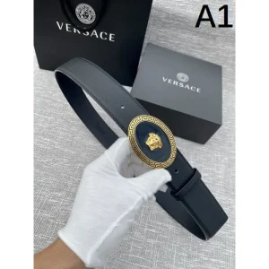 VERSACE ヴェルサーチェ 流行に左右されない 2026 ベルト 商品画像 1