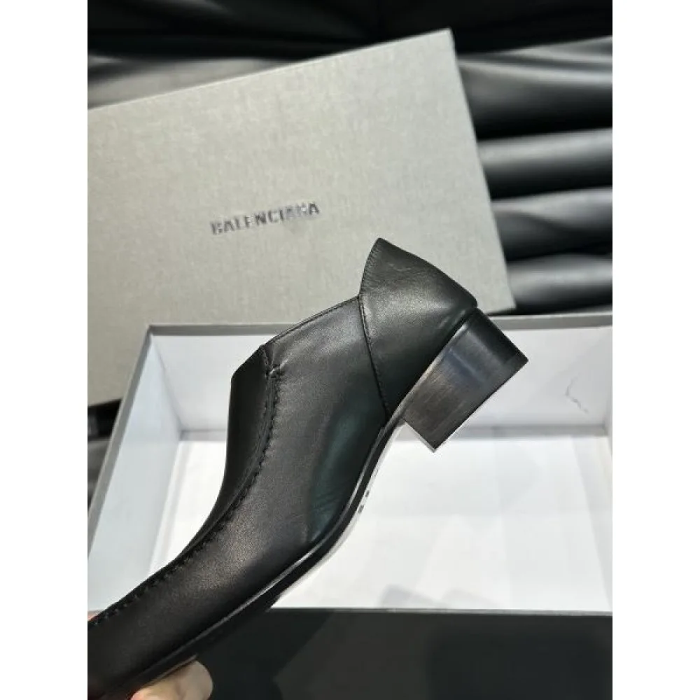 BALENCIAGA バレンシアガ 相性抜群のコンビ 2026 メンズ用 ビジネスシューズ 商品画像 8