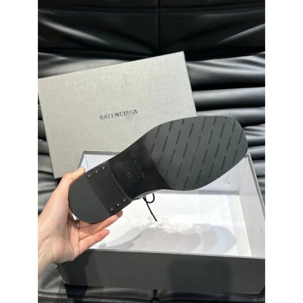 BALENCIAGA バレンシアガ 夏新品日本未展開 2026 メンズ用 ビジネスシューズ 商品画像 9