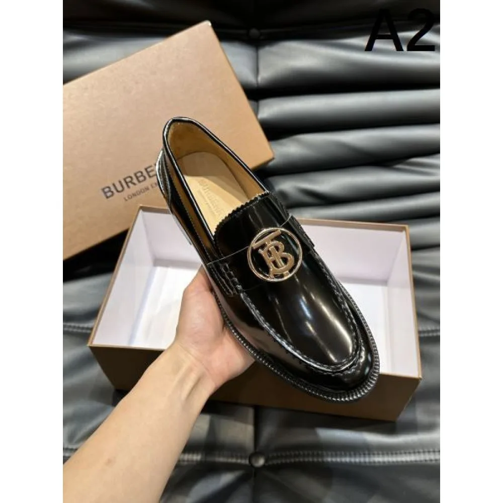 BURBERRY バーバリー リラックス感のある 2026 メンズ用 ビジネスシューズ 商品画像 2