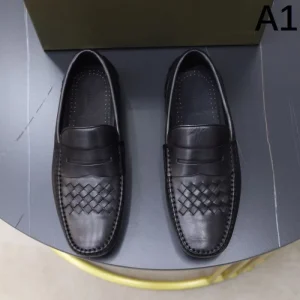 BOTTEGA VENETA ボッテガヴェネタ 在庫処分SALE 2026 メンズ用 ビジネスシューズ 商品画像 1