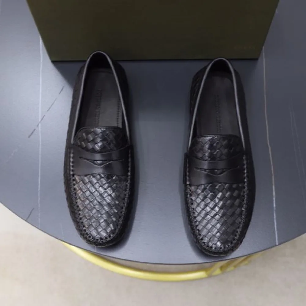 BOTTEGA VENETA ボッテガヴェネタ 北欧ブランド 2026 メンズ用 ビジネスシューズ 商品画像 1