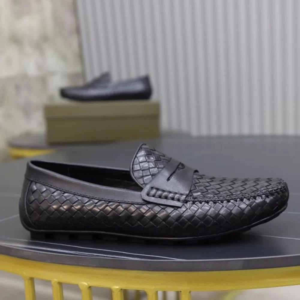 BOTTEGA VENETA ボッテガヴェネタ 北欧ブランド 2026 メンズ用 ビジネスシューズ 商品画像 3