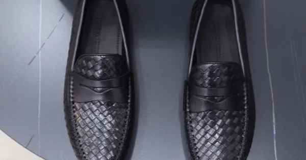 BOTTEGA VENETA ボッテガヴェネタ 北欧ブランド 2026 メンズ用 ビジネスシューズ 商品画像 11