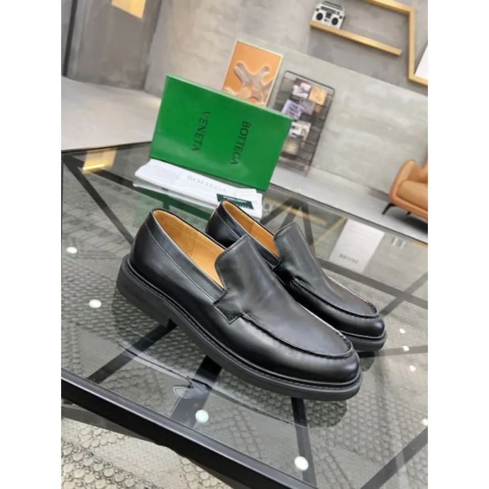 BOTTEGA VENETA ボッテガヴェネタ 最新デザイン 2026 メンズ用 ビジネスシューズ 商品画像 3