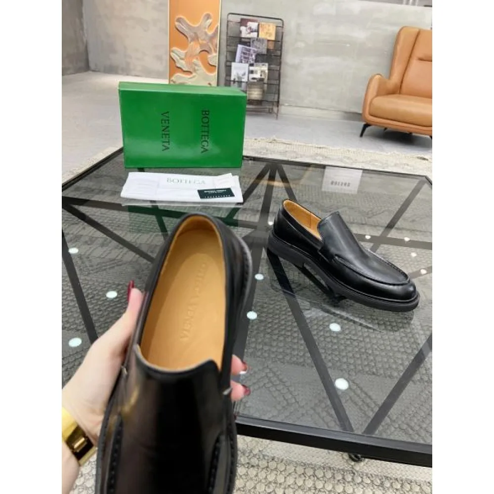 BOTTEGA VENETA ボッテガヴェネタ 最新デザイン 2026 メンズ用 ビジネスシューズ 商品画像 7