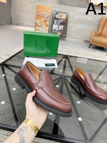 BOTTEGA VENETA ボッテガヴェネタ 最新デザイン 2026 メンズ用 ビジネスシューズ 商品画像 10
