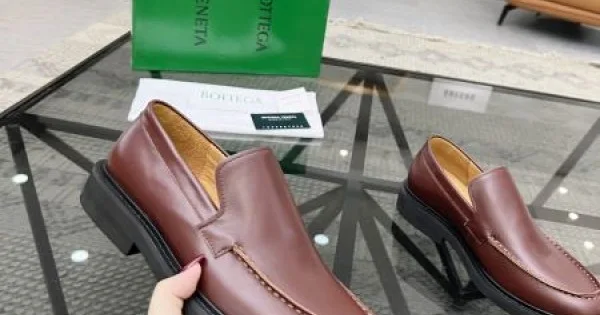 BOTTEGA VENETA ボッテガヴェネタ 最新デザイン 2026 メンズ用 ビジネスシューズ 商品画像 11