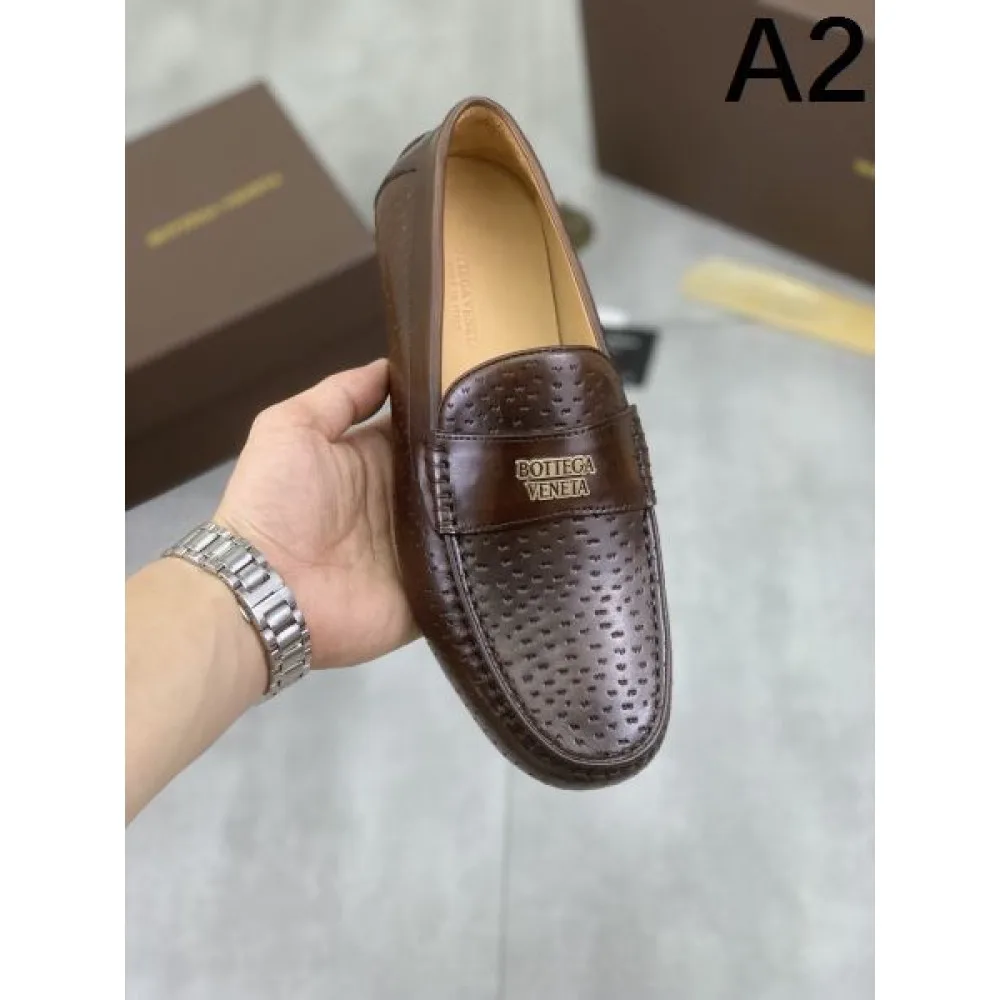 BOTTEGA VENETA ボッテガヴェネタ 最新作即発 2026 メンズ用 ビジネスシューズ 商品画像 2