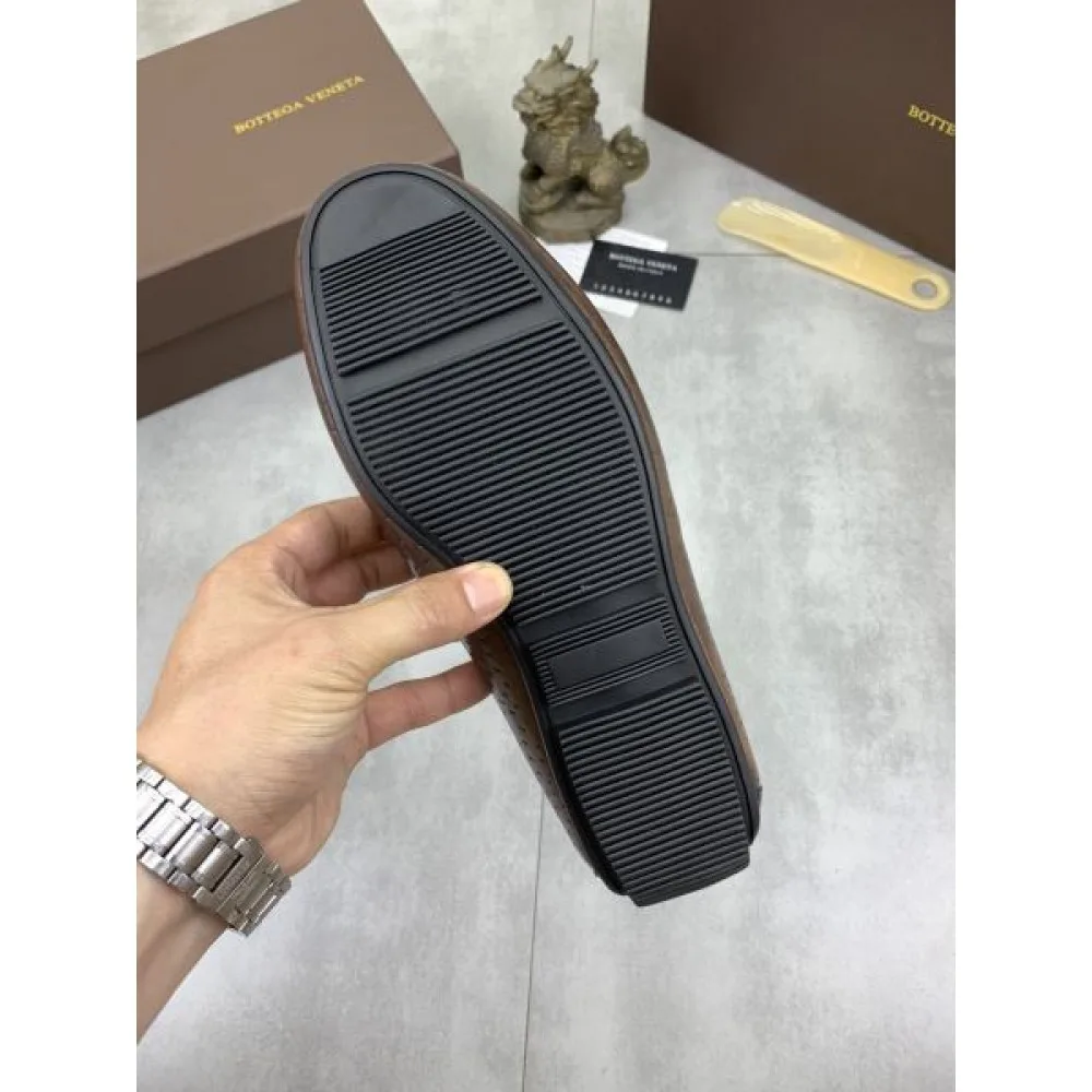 BOTTEGA VENETA ボッテガヴェネタ 最新作即発 2026 メンズ用 ビジネスシューズ 商品画像 9