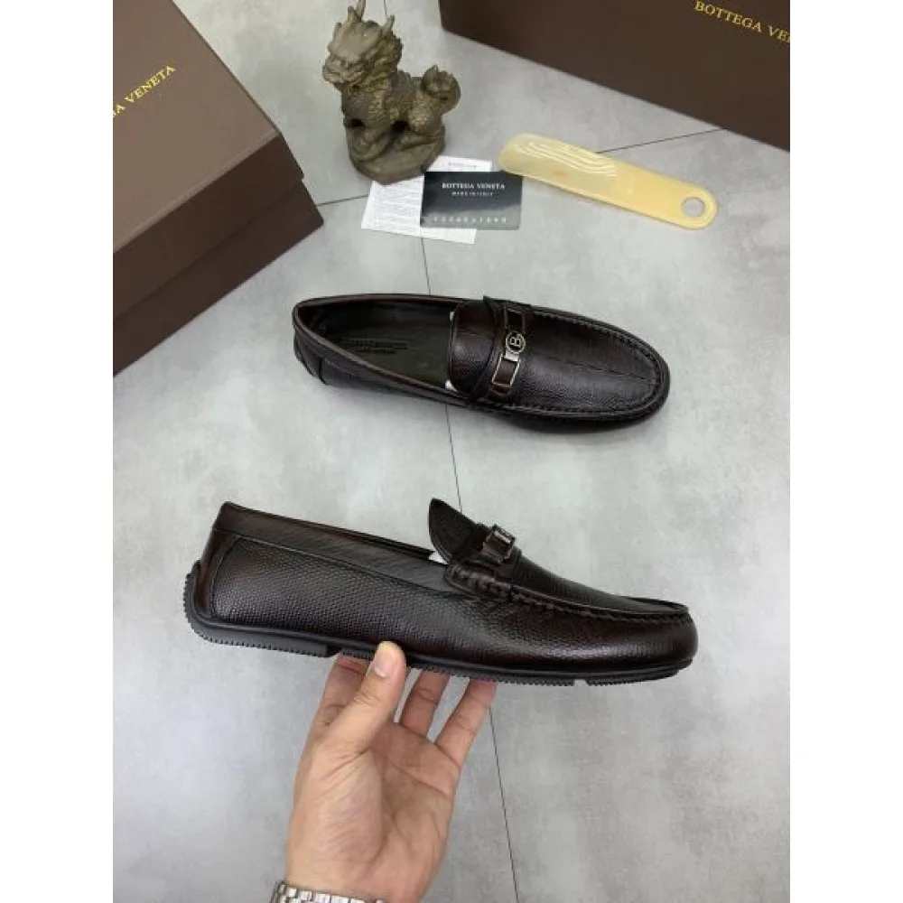 BOTTEGA VENETA ボッテガヴェネタ 爆発的人気 2026 メンズ用 ビジネスシューズ 商品画像 6