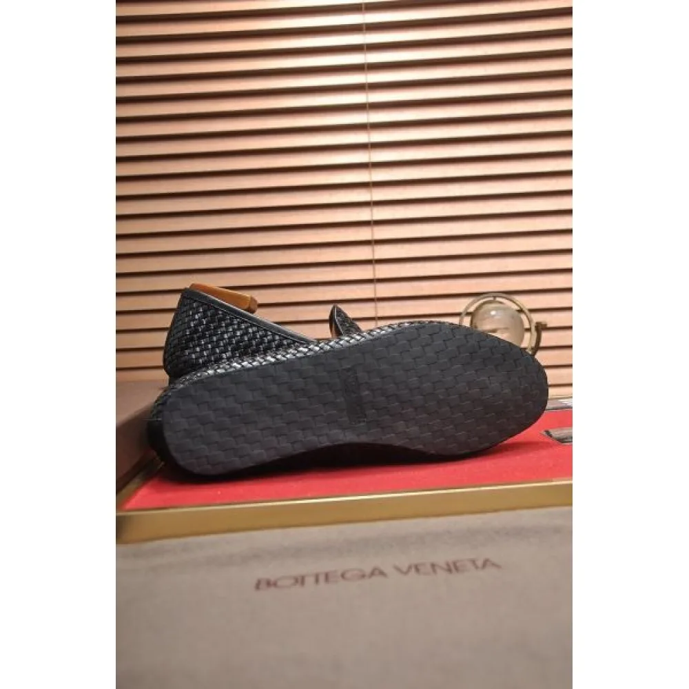 BOTTEGA VENETA ボッテガヴェネタ 限定生産品 2026 メンズ用 ビジネスシューズ 商品画像 7