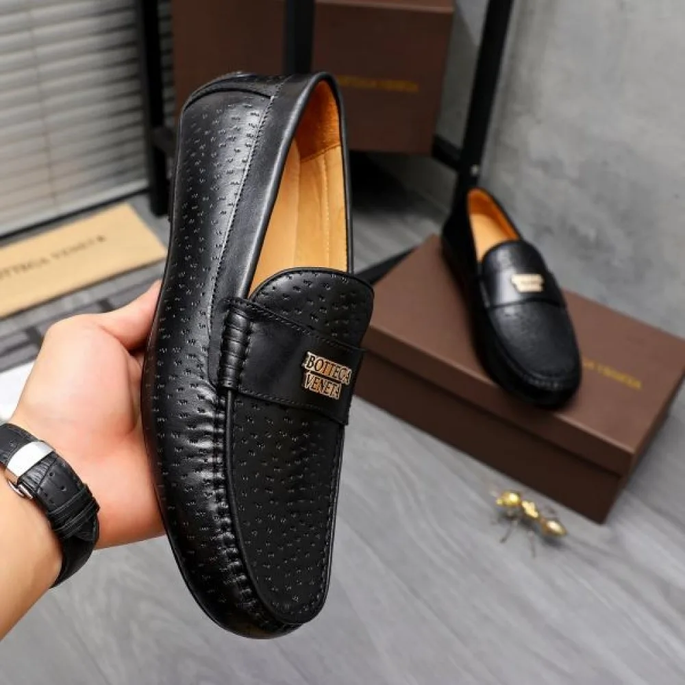 BOTTEGA VENETA ボッテガヴェネタ 夏に大活躍 2026 メンズ用 ビジネスシューズ 商品画像 5