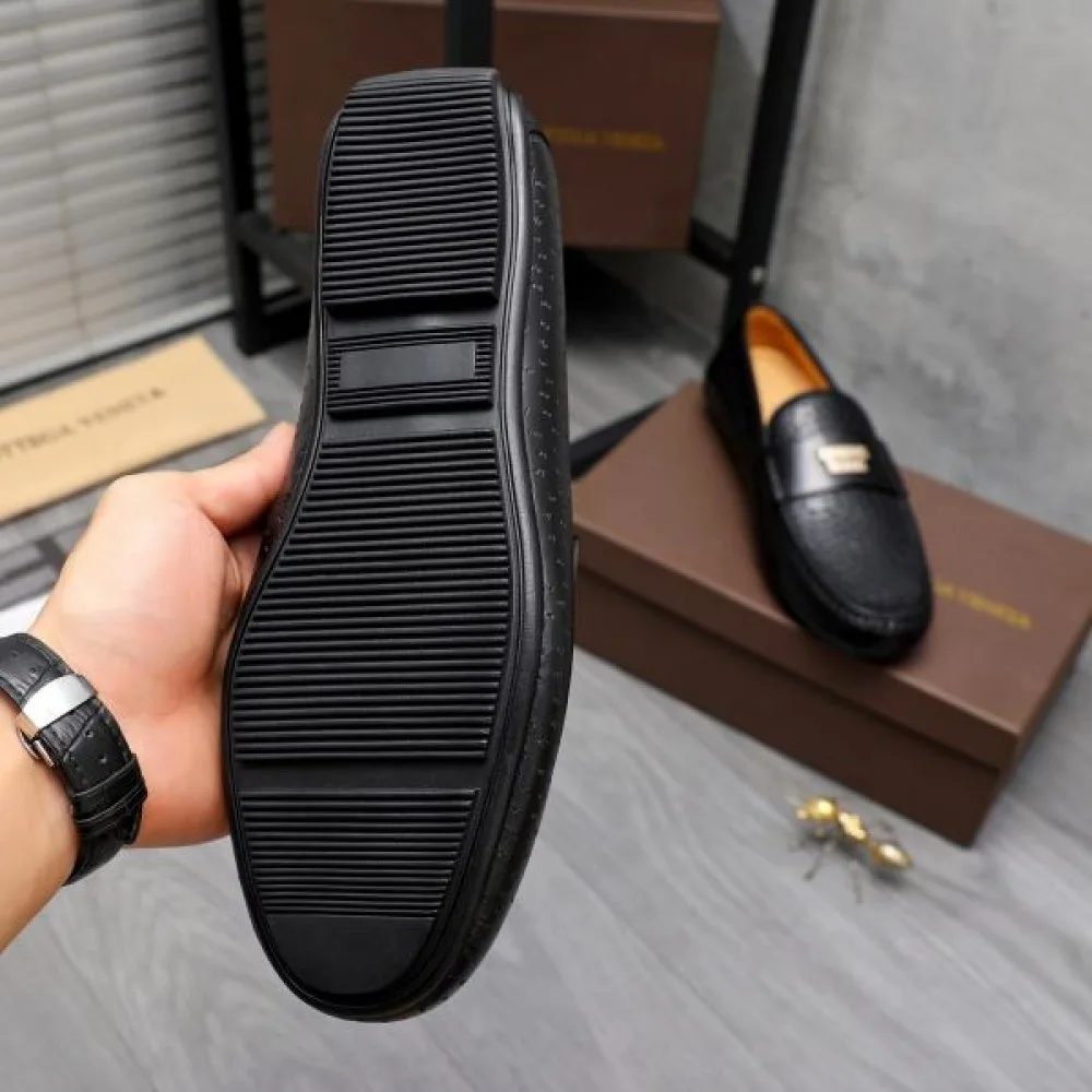 BOTTEGA VENETA ボッテガヴェネタ 夏に大活躍 2026 メンズ用 ビジネスシューズ 商品画像 9