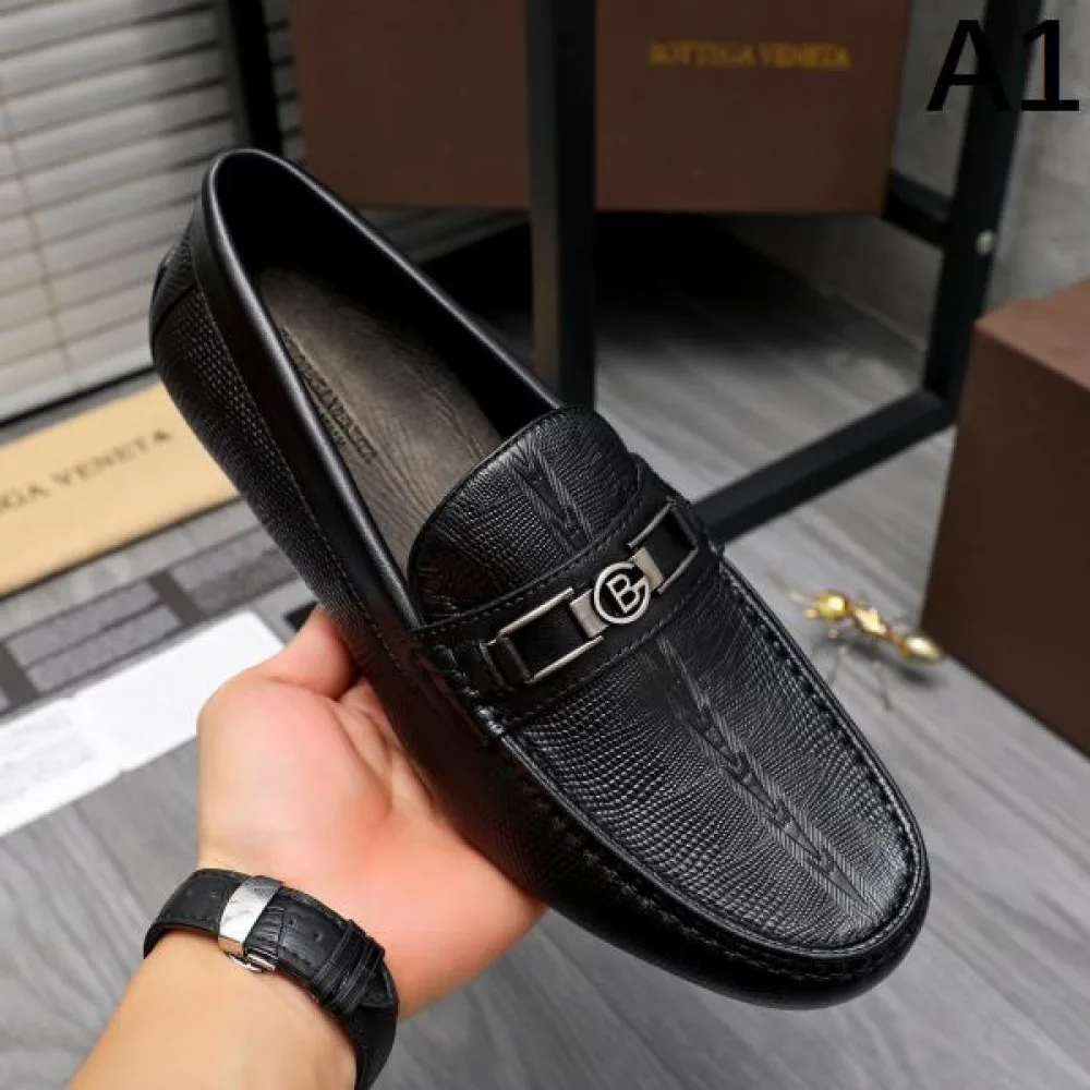 BOTTEGA VENETA ボッテガヴェネタ 人気沸騰中 2026 メンズ用 ビジネスシューズ 商品画像 1