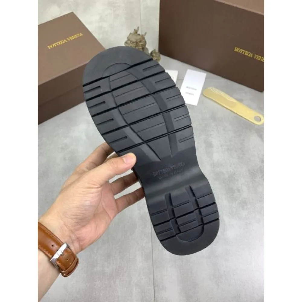 BOTTEGA VENETA ボッテガヴェネタ 今年大人気 2026 メンズ用 ビジネスシューズ 商品画像 9