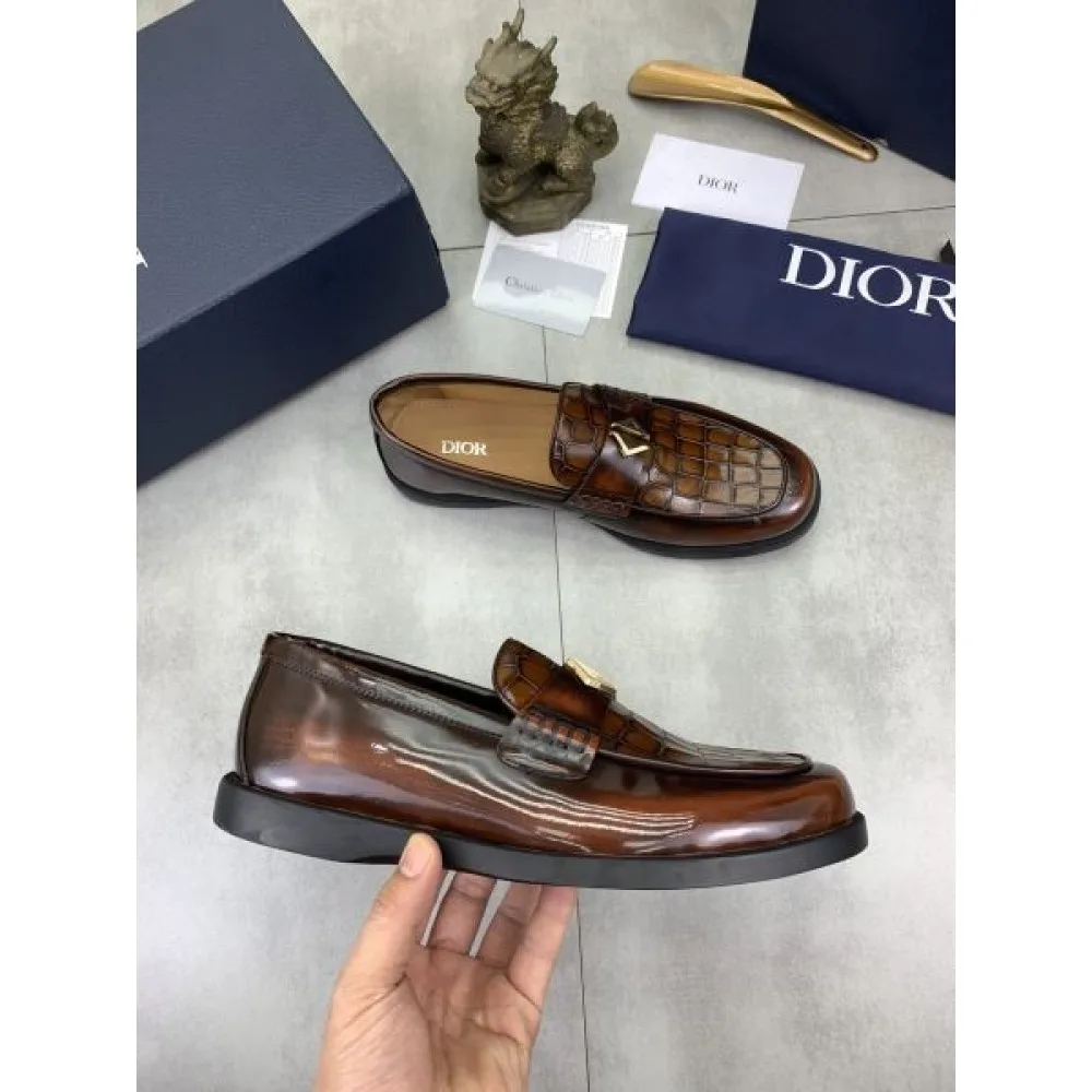 DIOR ディオール 雑誌も街も人気アイテム 2026 メンズ用 ビジネスシューズ 商品画像 5
