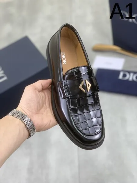 DIOR ディオール 雑誌も街も人気アイテム 2026 メンズ用 ビジネスシューズ 商品画像 10