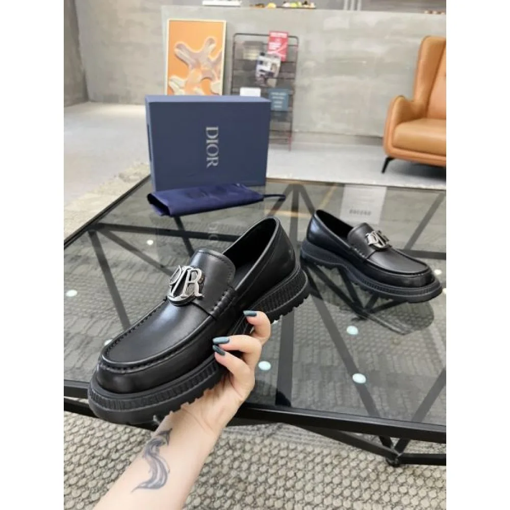 DIOR ディオール 春夏の限定コレクション 2026 メンズ用 ビジネスシューズ 商品画像 6
