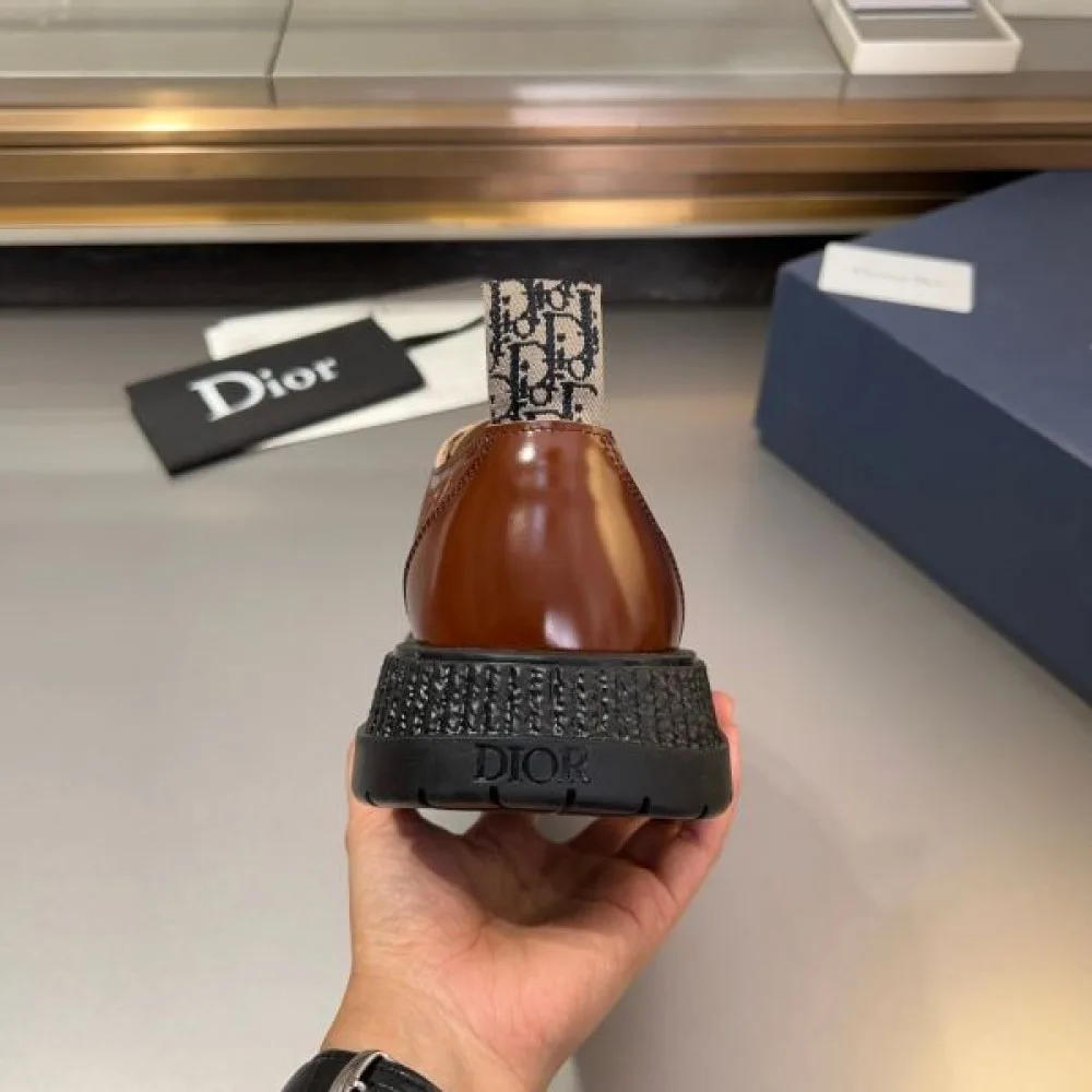 DIOR ディオール 魅力の詰まったスタイル 2026 メンズ用 ビジネスシューズ 商品画像 9