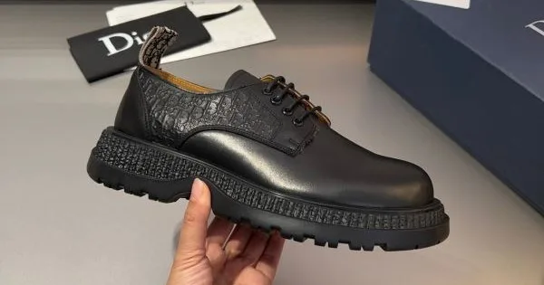 DIOR ディオール 魅力の詰まったスタイル 2026 メンズ用 ビジネスシューズ 商品画像 12