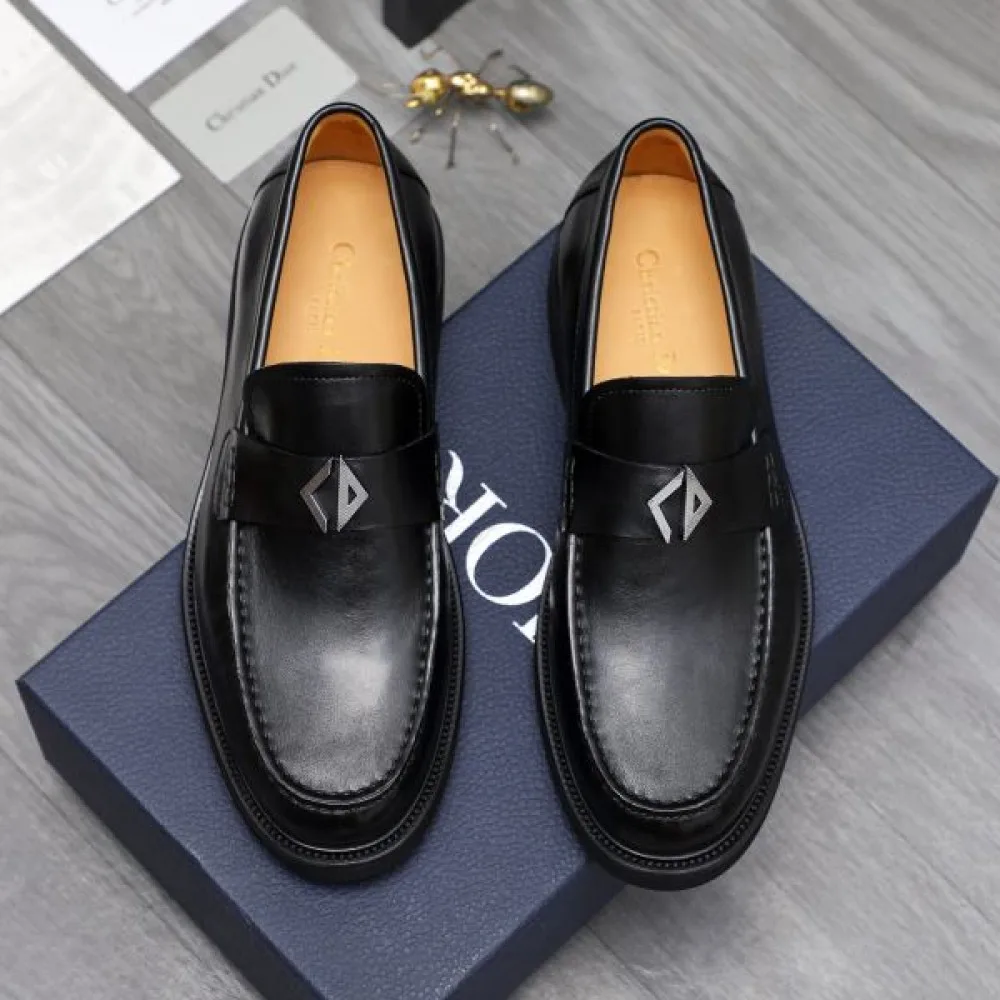 DIOR ディオール 大人の色気を印象に 2026 メンズ用 ビジネスシューズ 商品画像 4