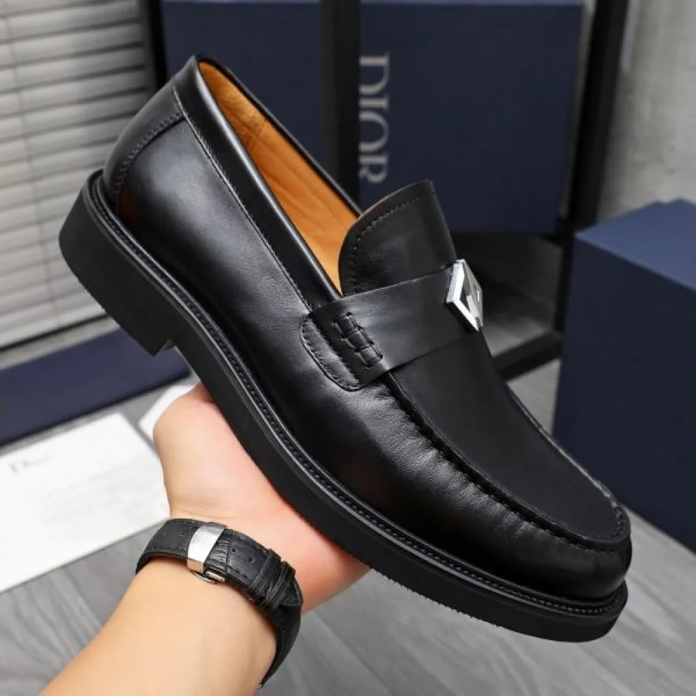 DIOR ディオール 大人の色気を印象に 2026 メンズ用 ビジネスシューズ 商品画像 6