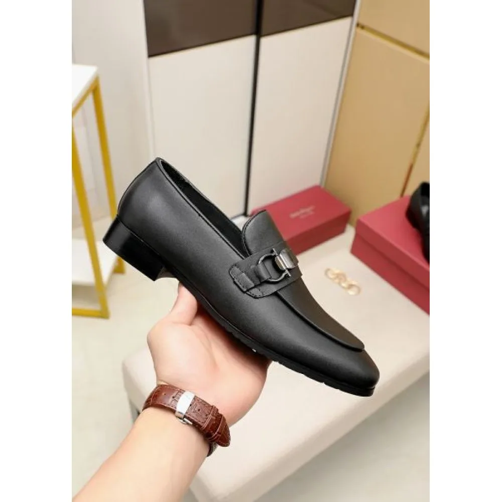 FERRAGAMO サルヴァトーレ フェラガモ 肌触りがよい 2026 メンズ用 ビジネスシューズ 商品画像 5